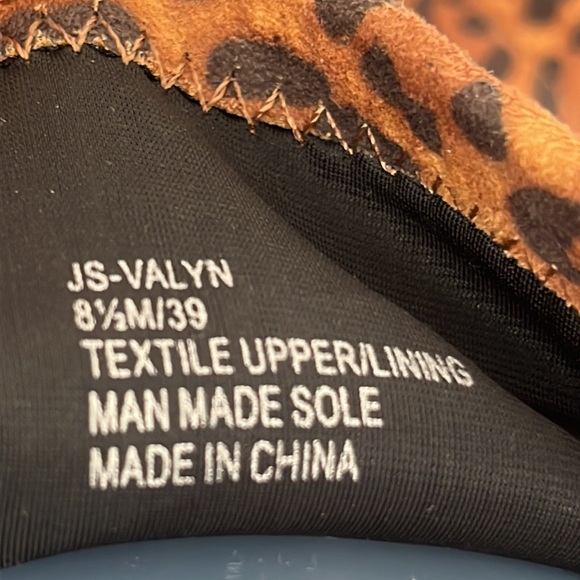 🆕Jessica Simpson “Valyn” Booties, Size 8.5 - Picture 8 of 9